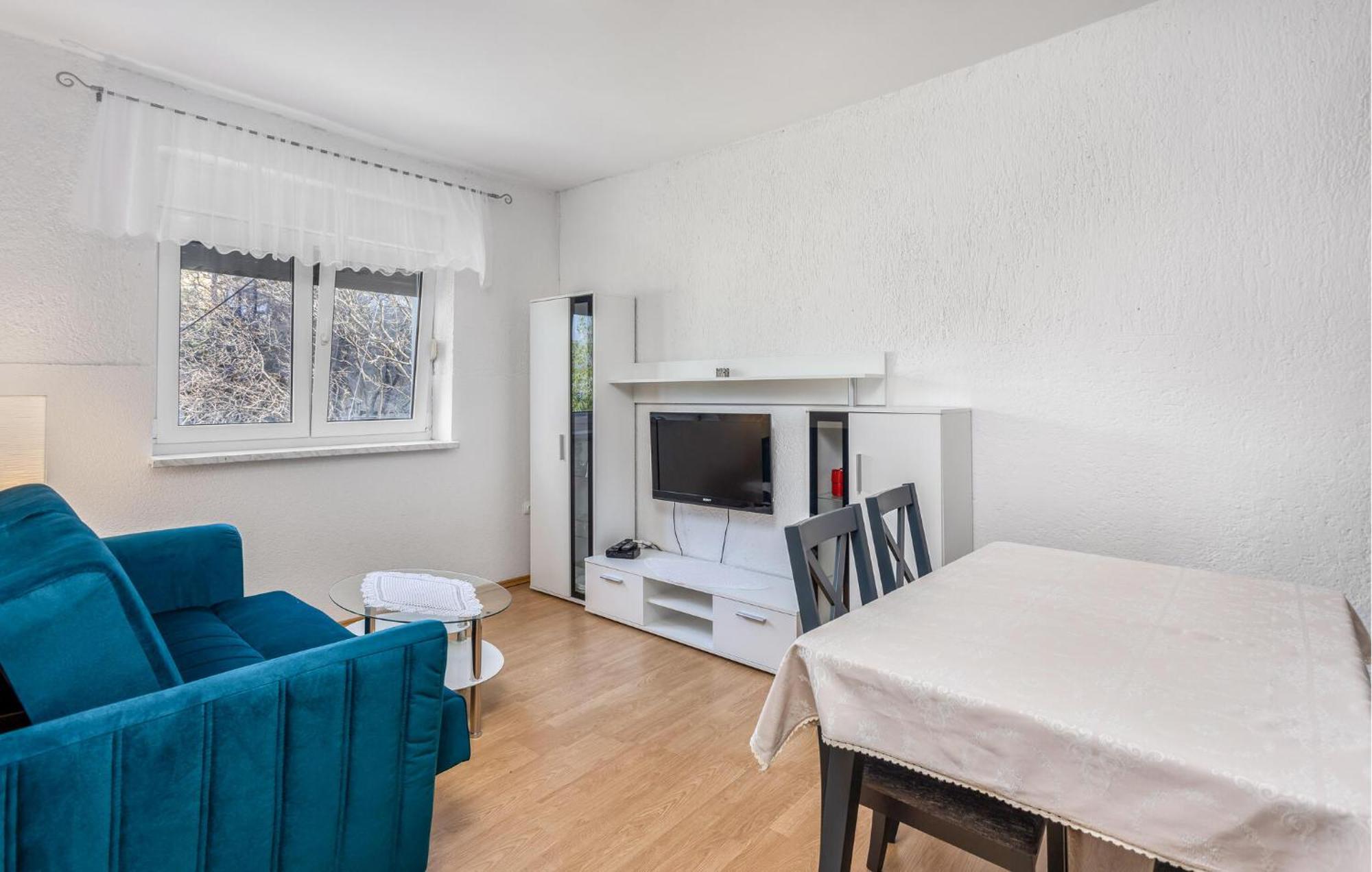 Amazing Apartment In Sveti Juraj With Kitchen Zewnętrze zdjęcie